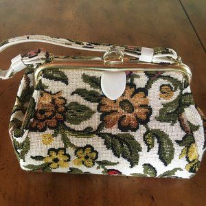 Vintage Floral Tapestry Handbag